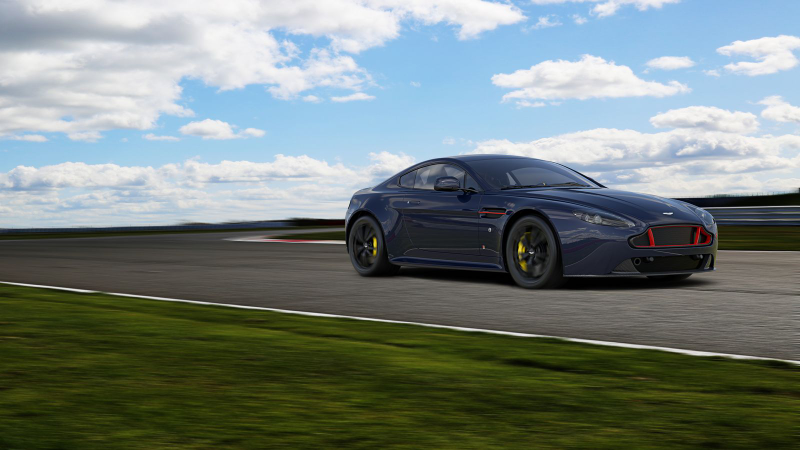 Illustration for article titled These Aston Martin Vantages Dial Down The Lipstick To Look Way More Awesome